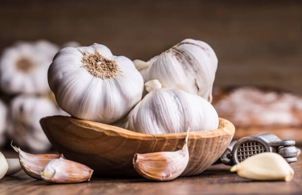 Read more about the article Garlic: Is It Good For You?